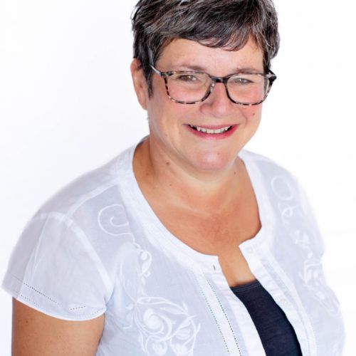 Sandra Skinner (2).jpg